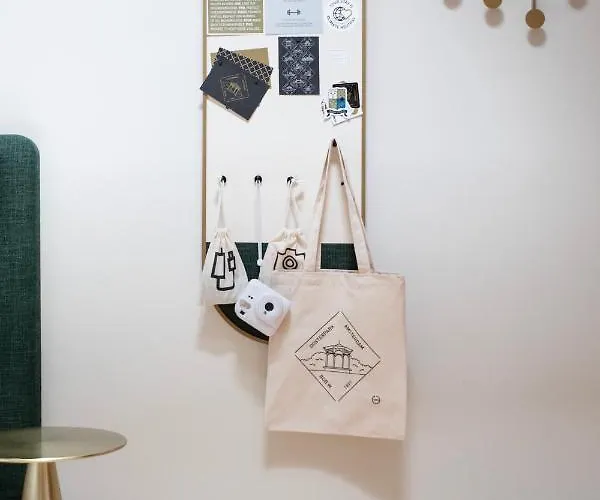 Bob W Oosterpark 아파트호텔