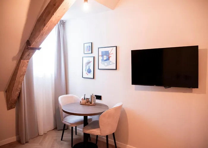 Bob W Oosterpark 아파트호텔