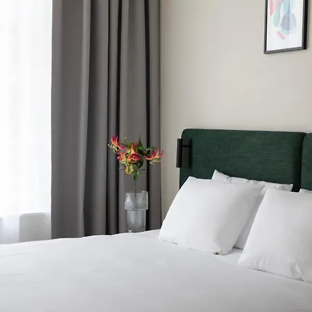 Bob W Oosterpark Apartmanhotel